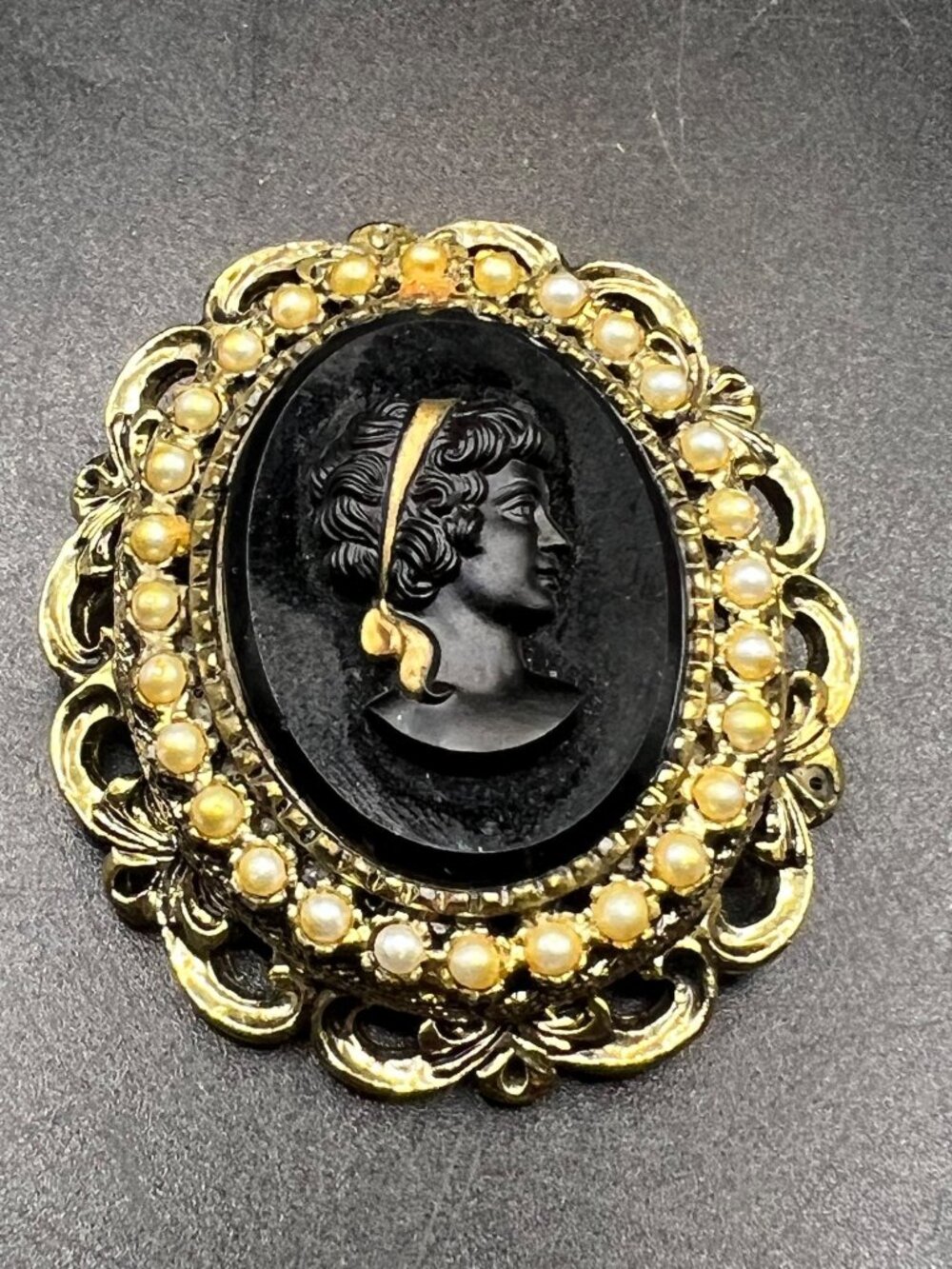 Victorian Style Black Glass Cameo Mourning Brooch Faux Pearls Oval Vintage Large